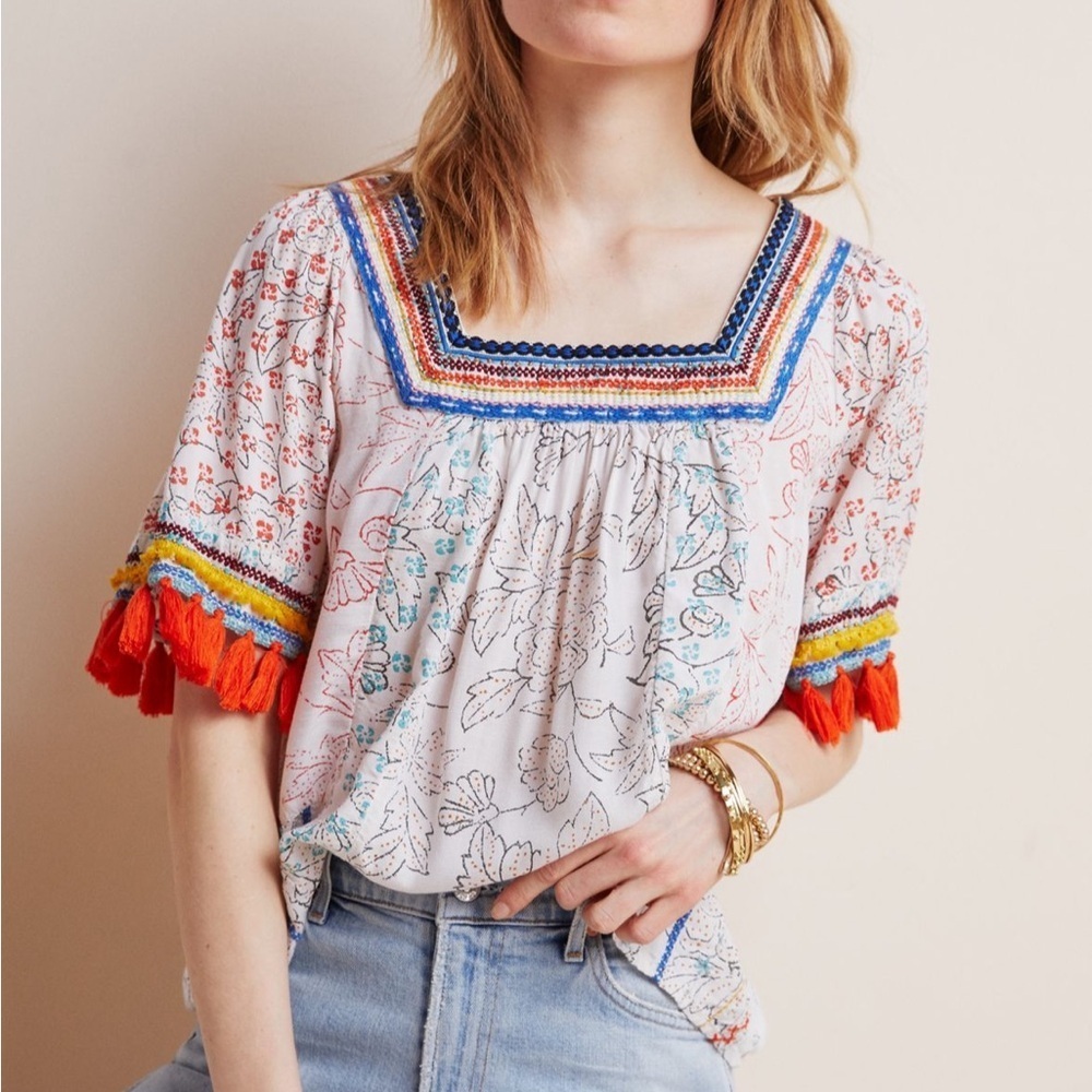 Anthropologie Maeve Paolina Tasseled Blouse. Size M. EUC.